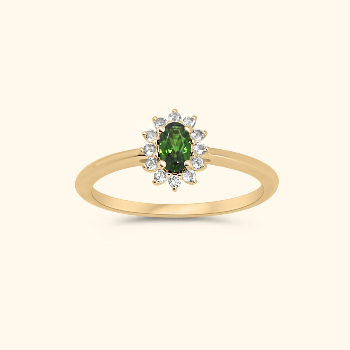 Lady D Chrome Diopside ring van 9 karaat goud met ovale groene steen en fonkelende diamantjes – Josephina Jewelry